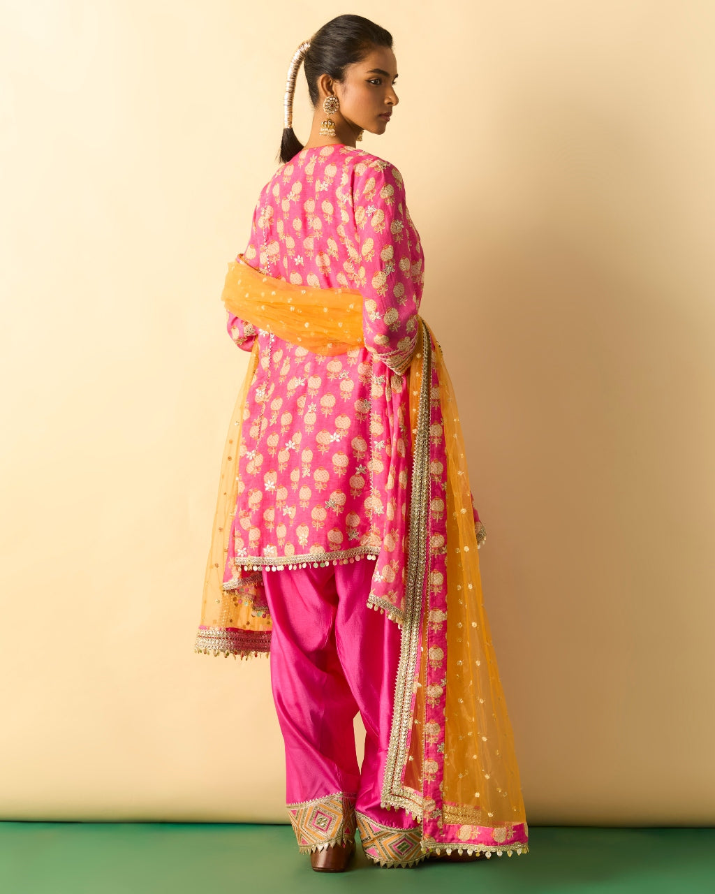 Pink Anvi Farshi Set
