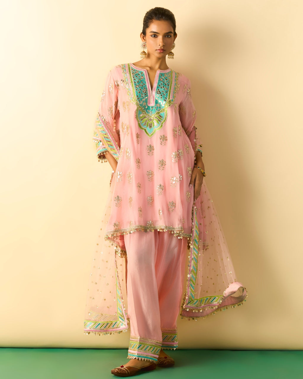 Zarnish Farshi Set