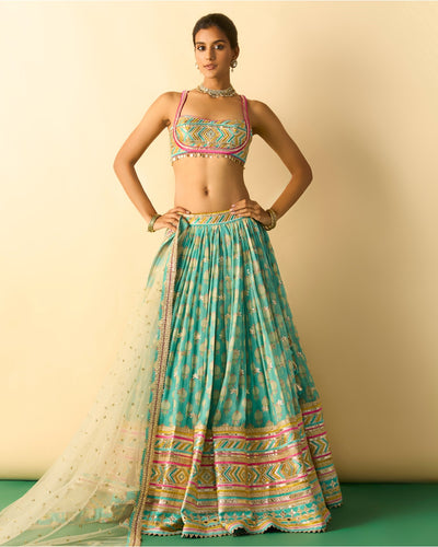 Mannat Lehenga Set