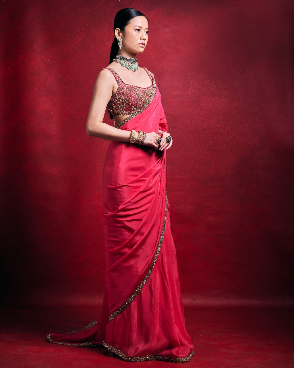 Fuscia Sari Set
