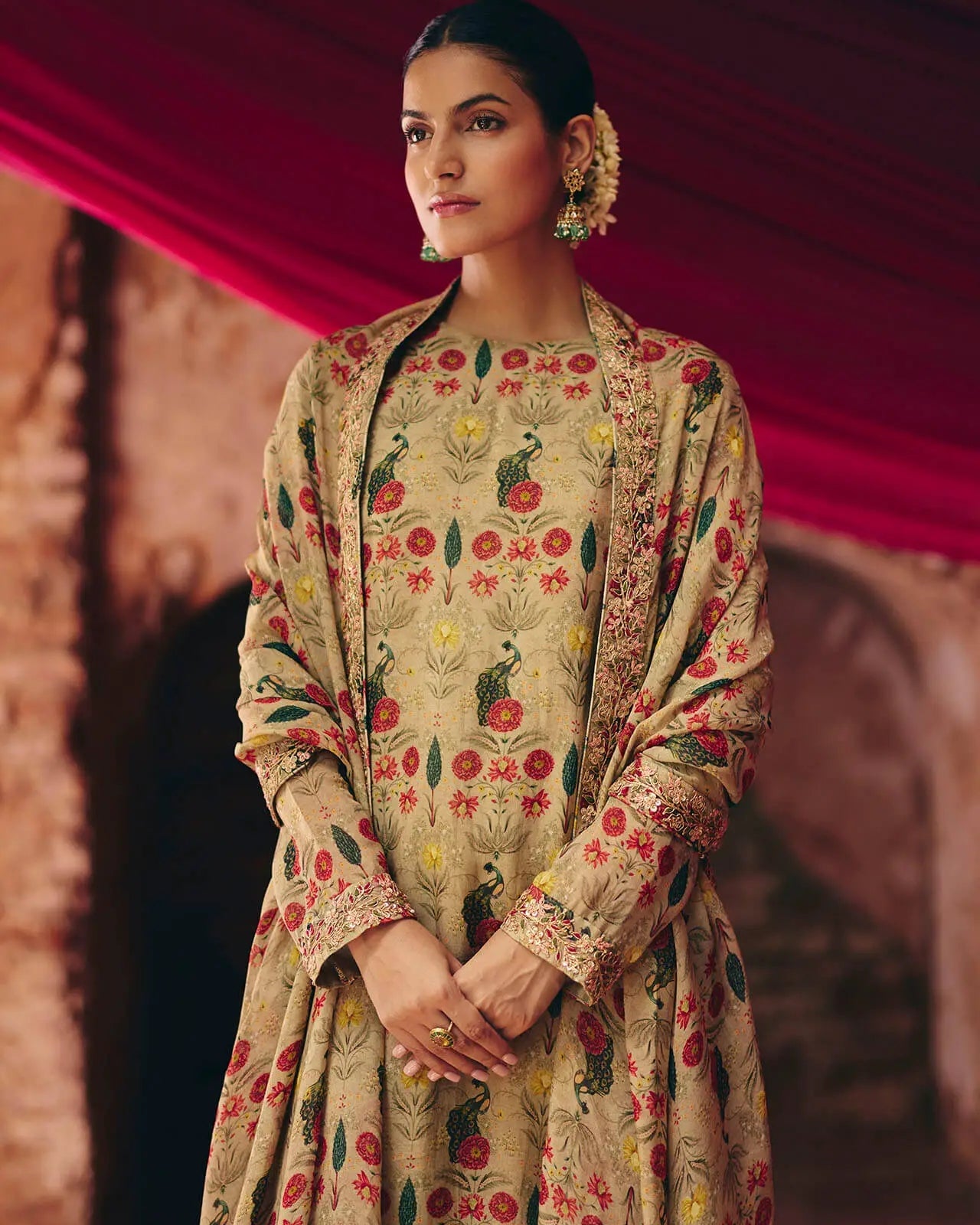 Grey Peacock Kurta – Pant Set With Duppata