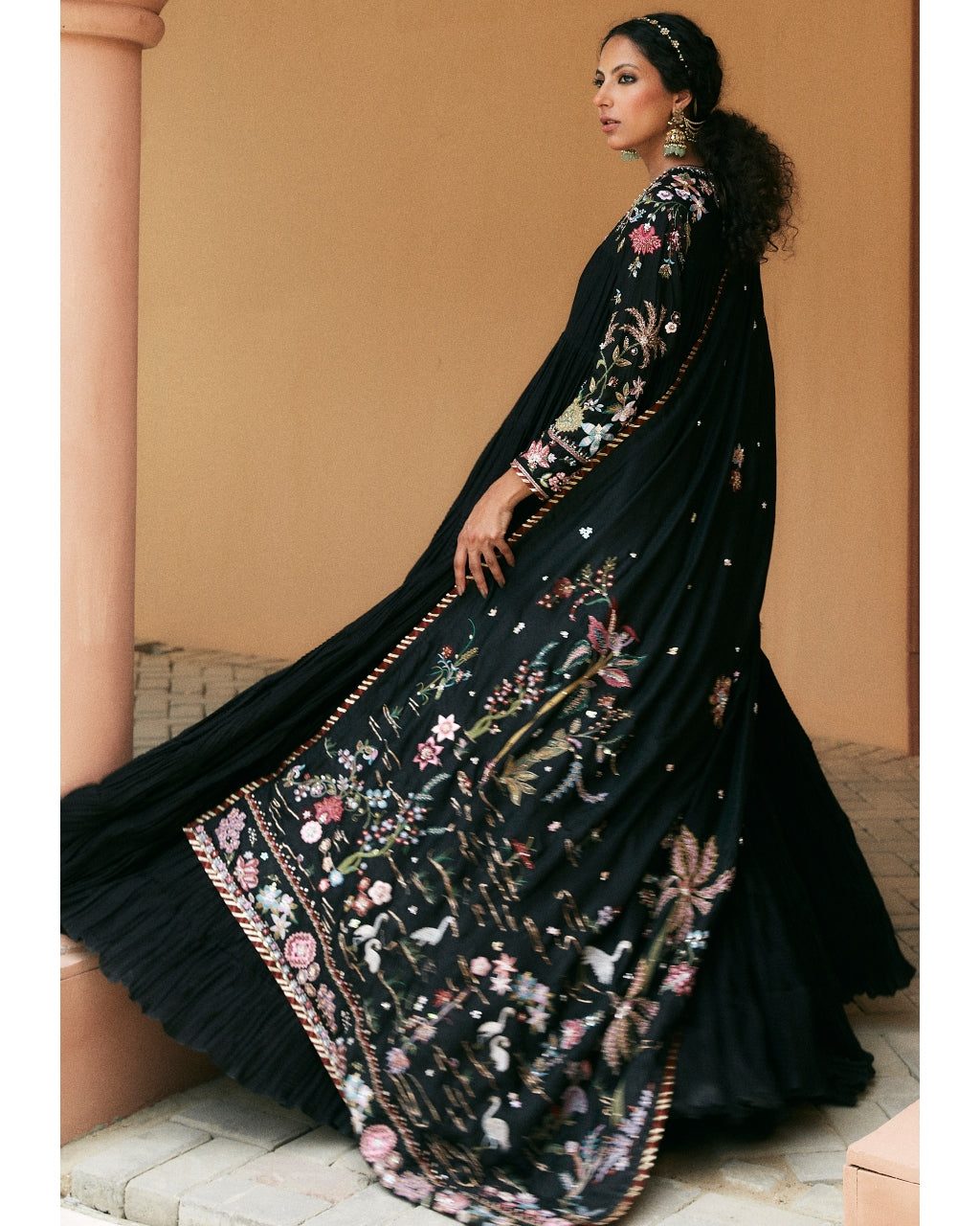 Black Voluminous Anarkali Set