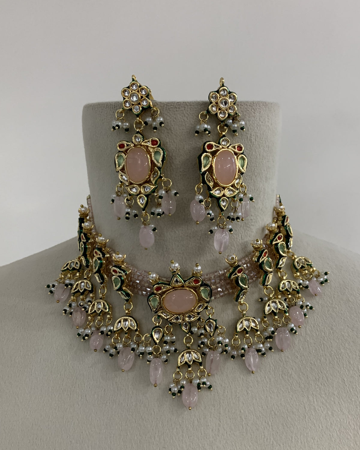 Birdie Bandhani Choker Necklace Set