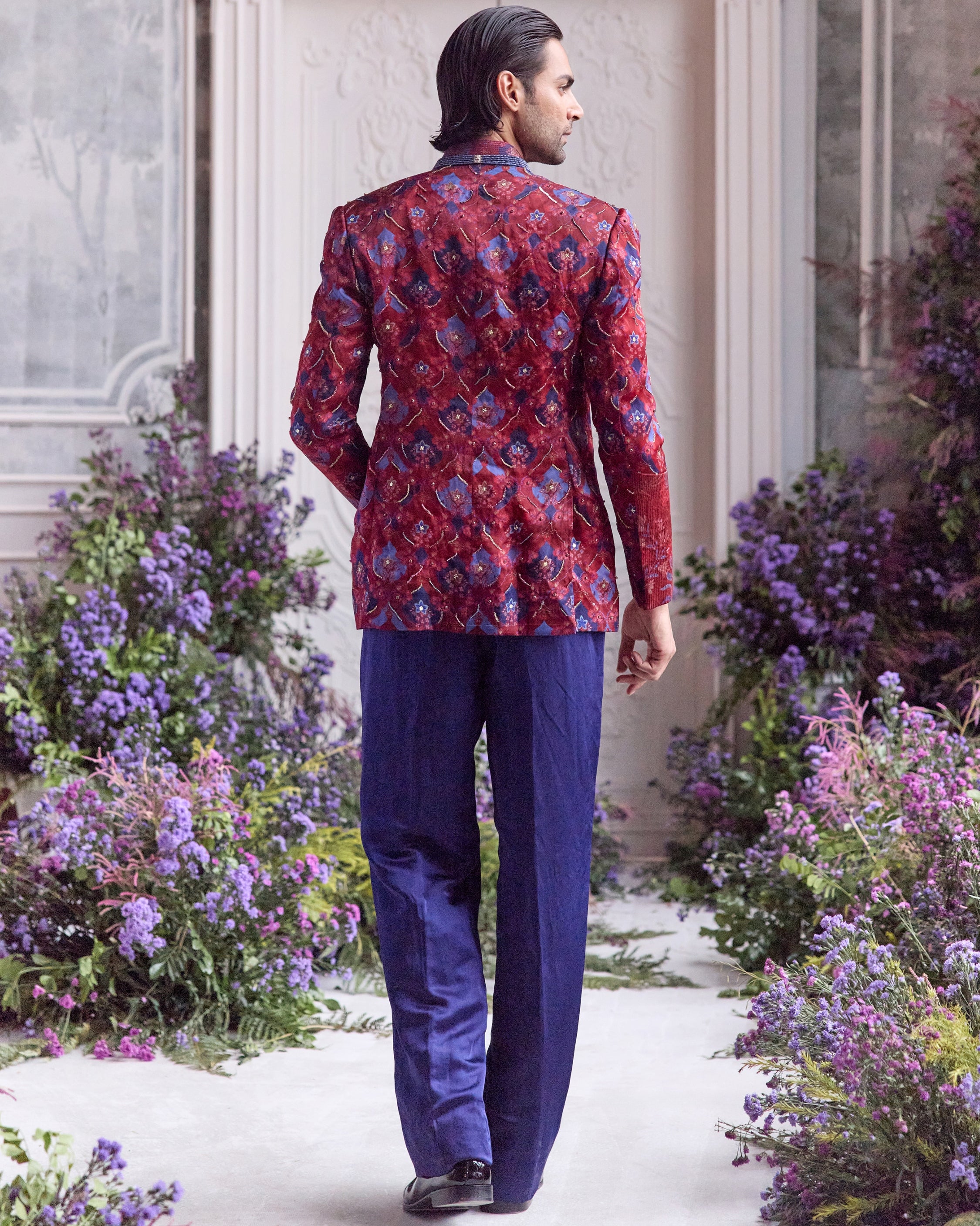 Ismail Bandhgala Set