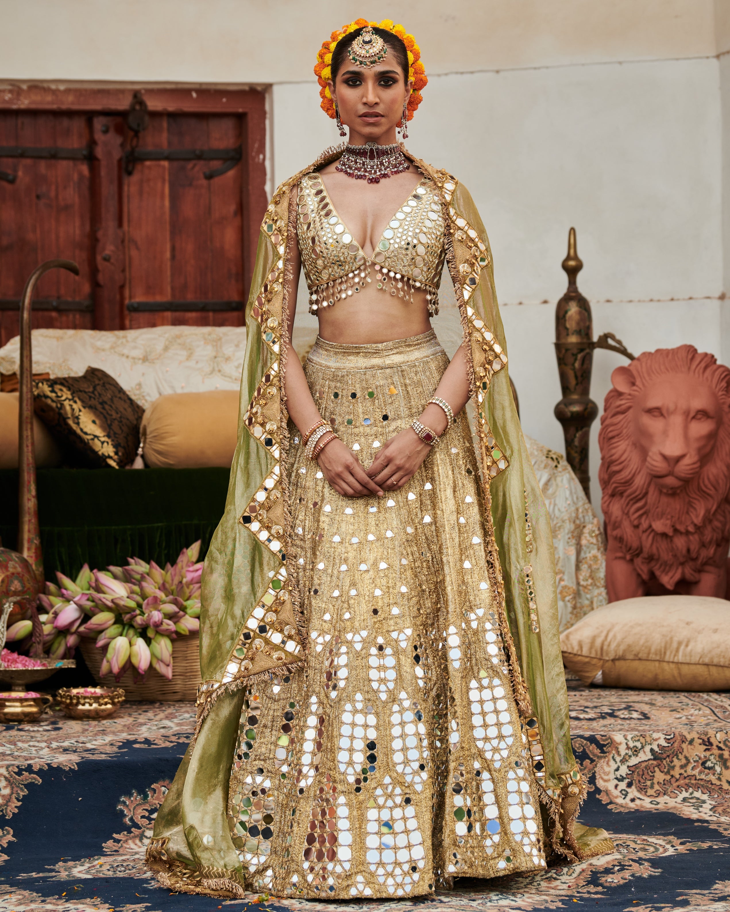 Chand Aayna Lehenga Set