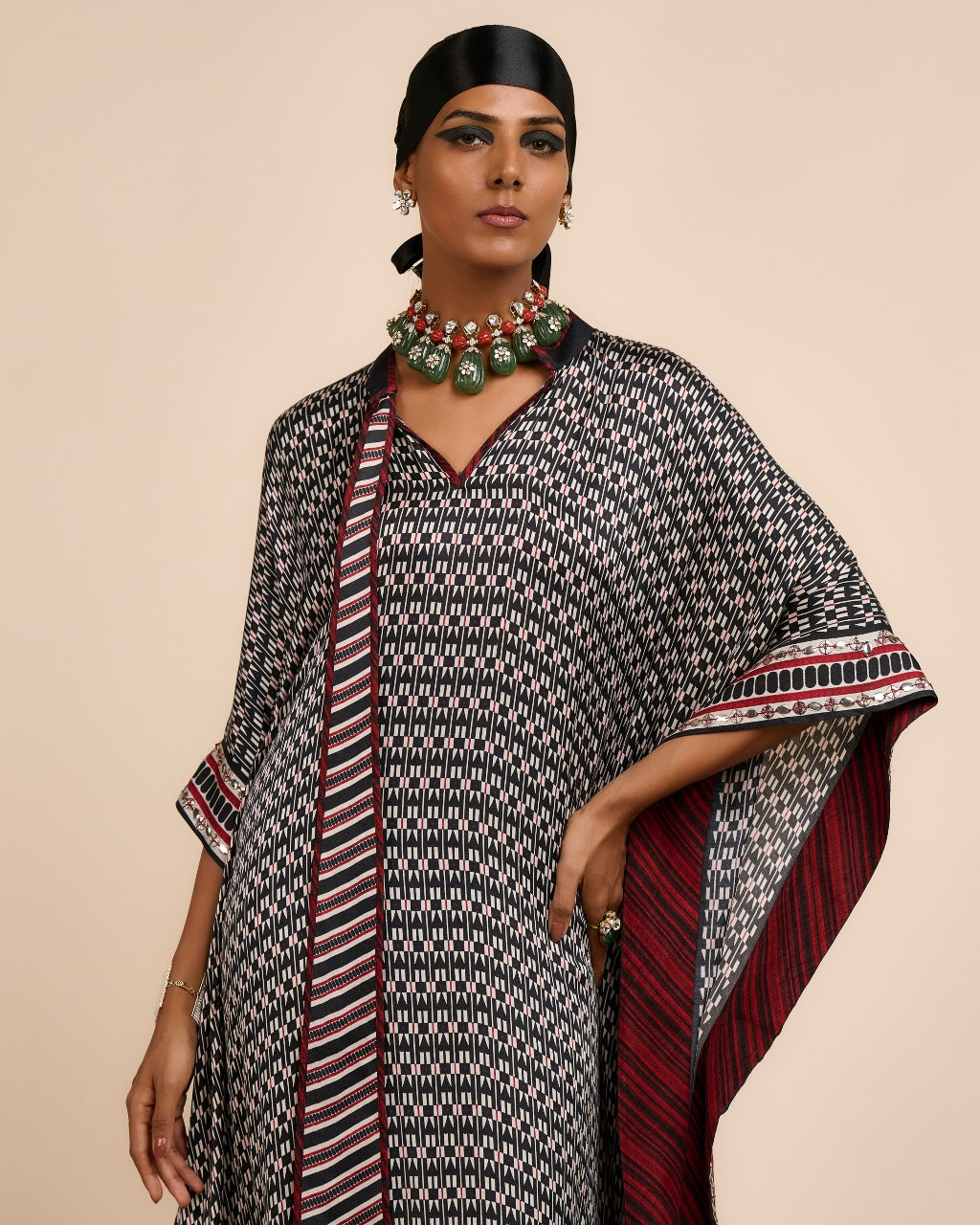 Noir - Ivory Kaftan
