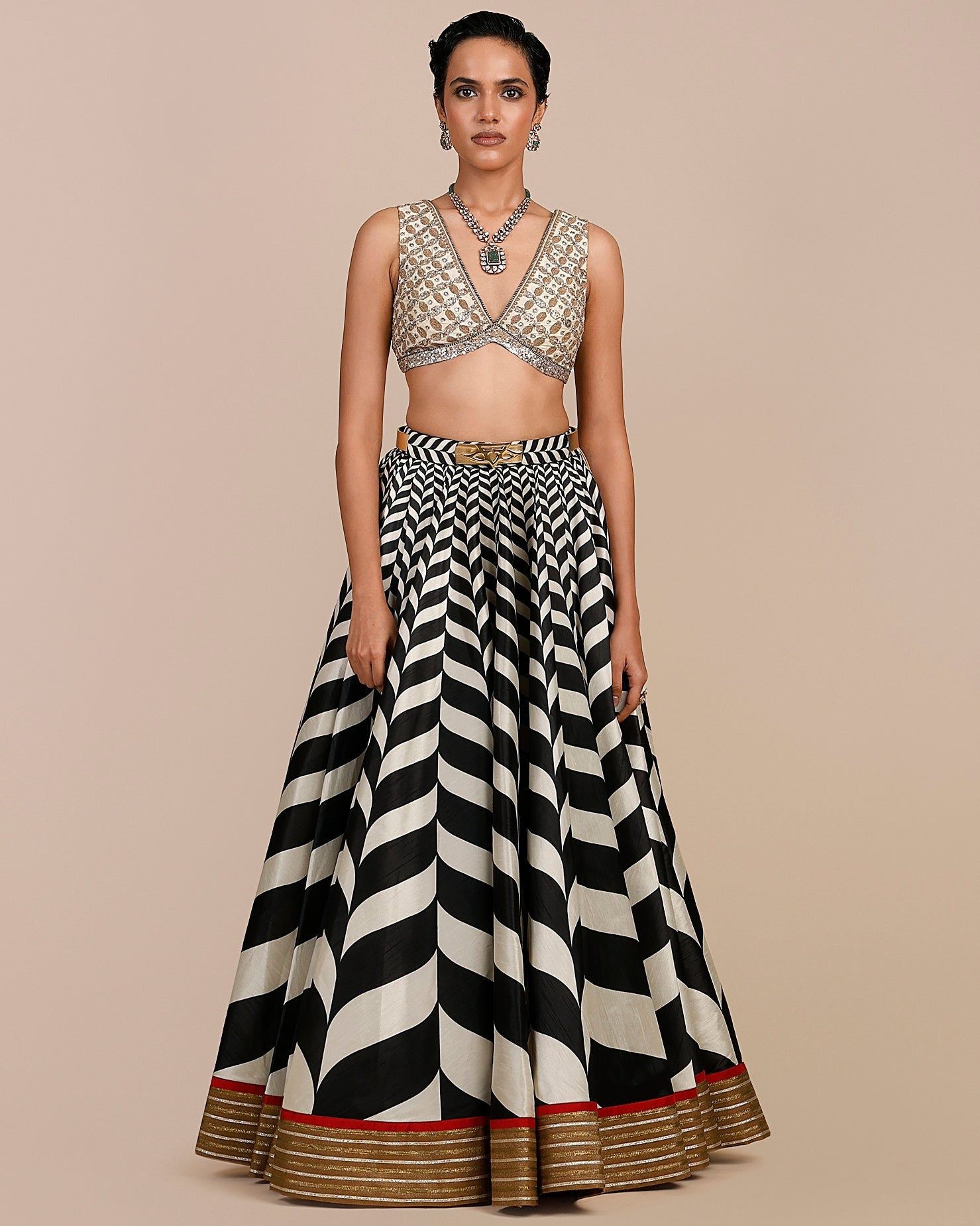 Crème Ivory Chevron Skirt Set