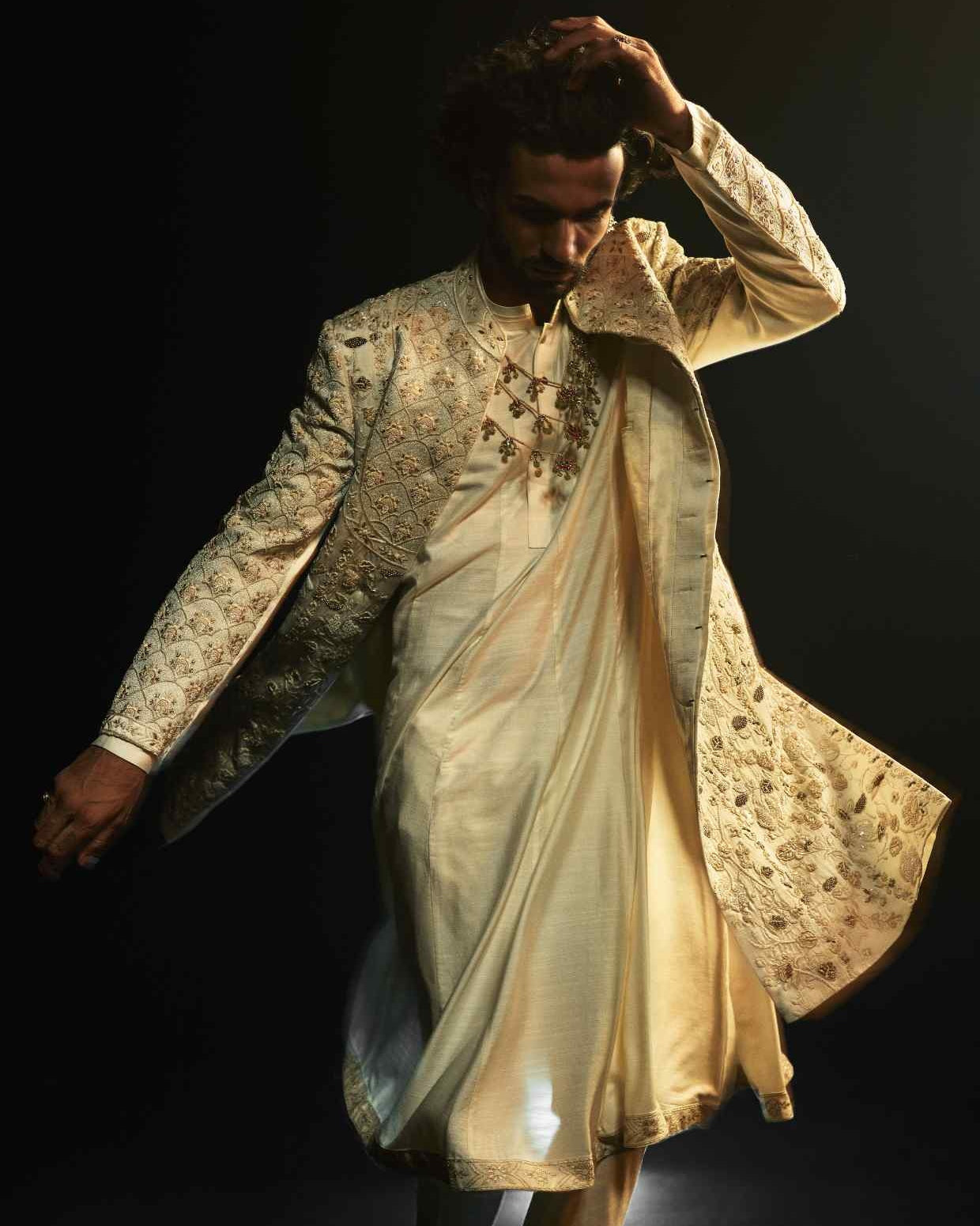 Ivory Embriodered Cutdana Sherwani Set