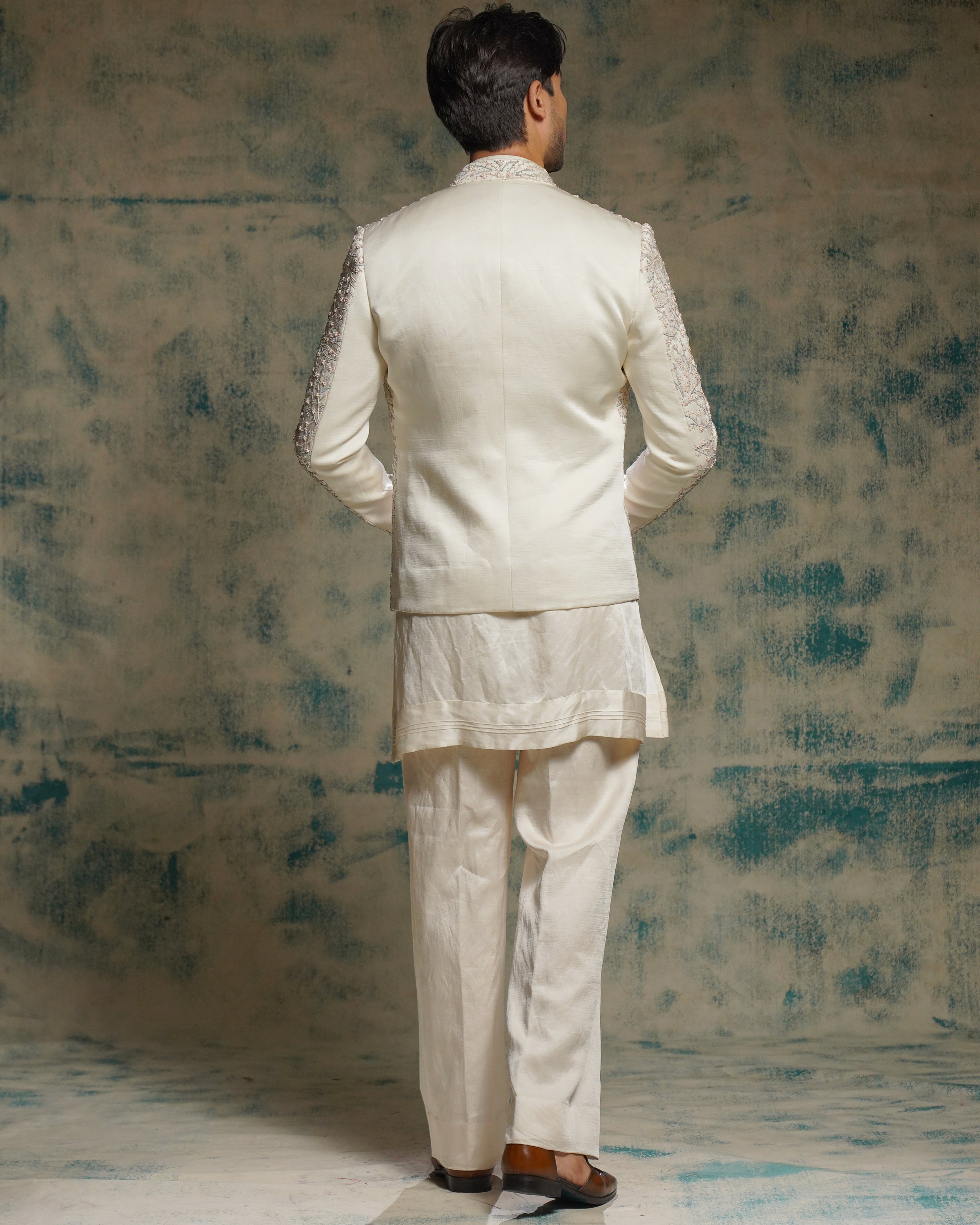 Honeyed Ivory Pearl Short Jacket Set