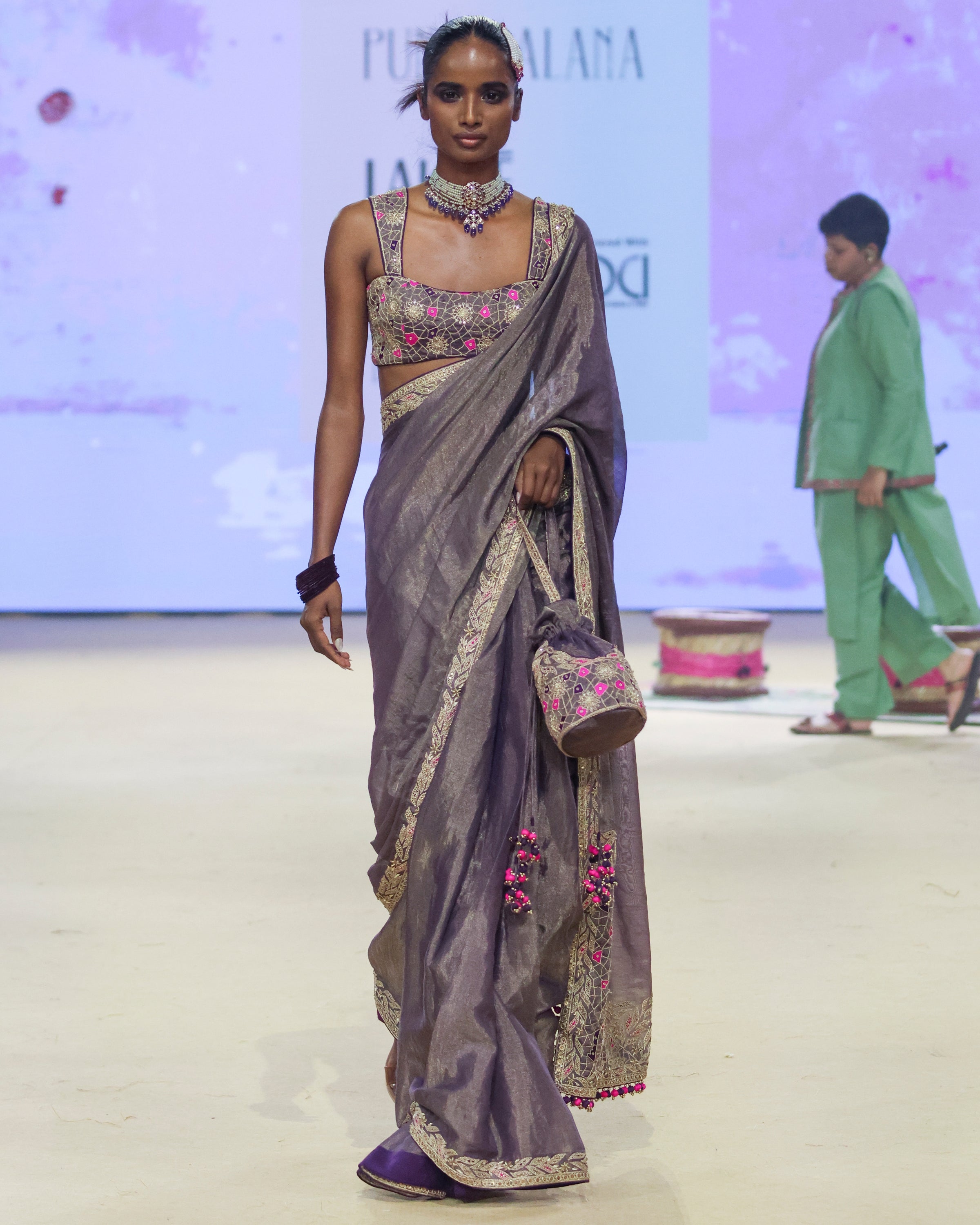 Baingani Metallic Tissue Sari