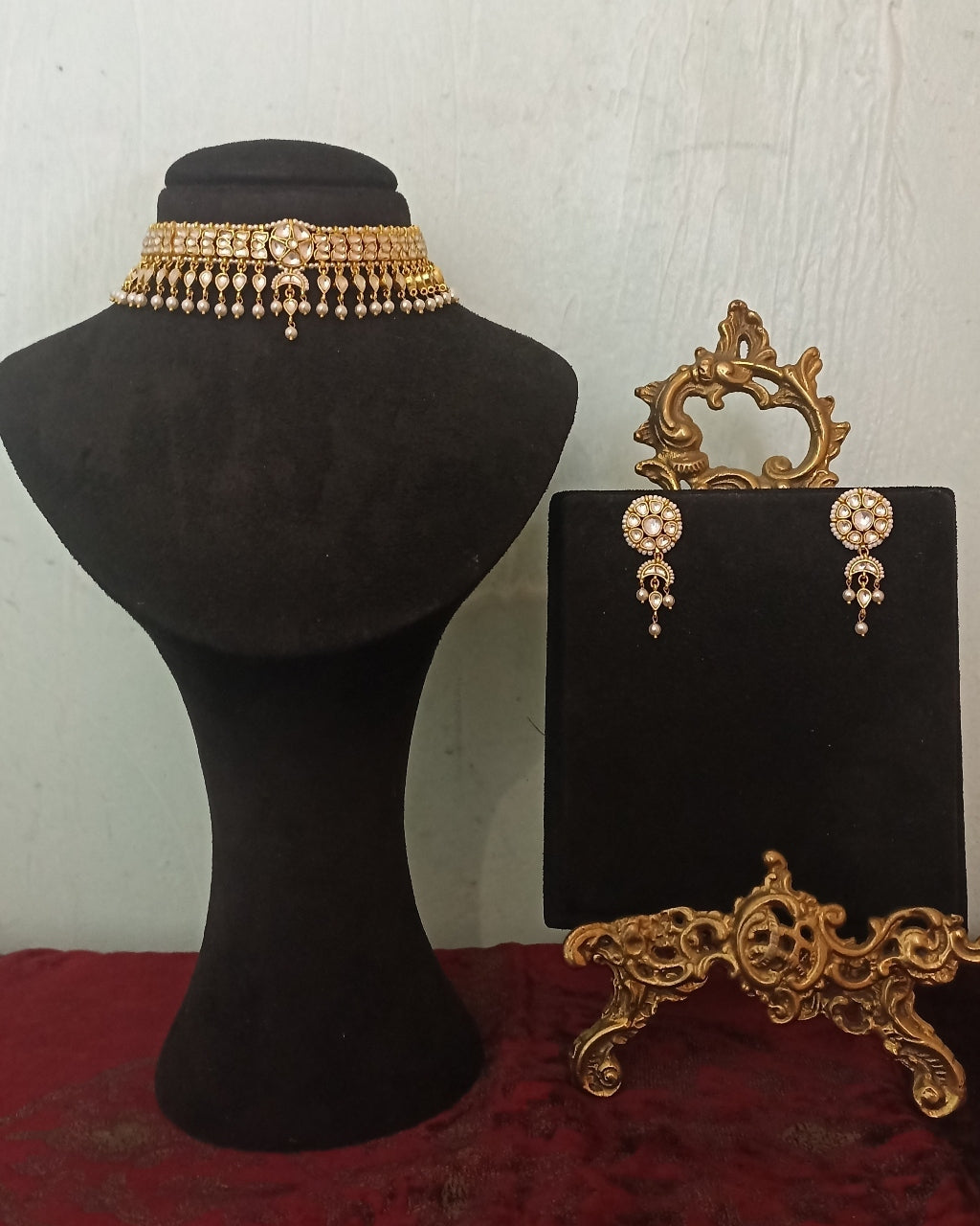Golden Cascade Kundan Necklace Set