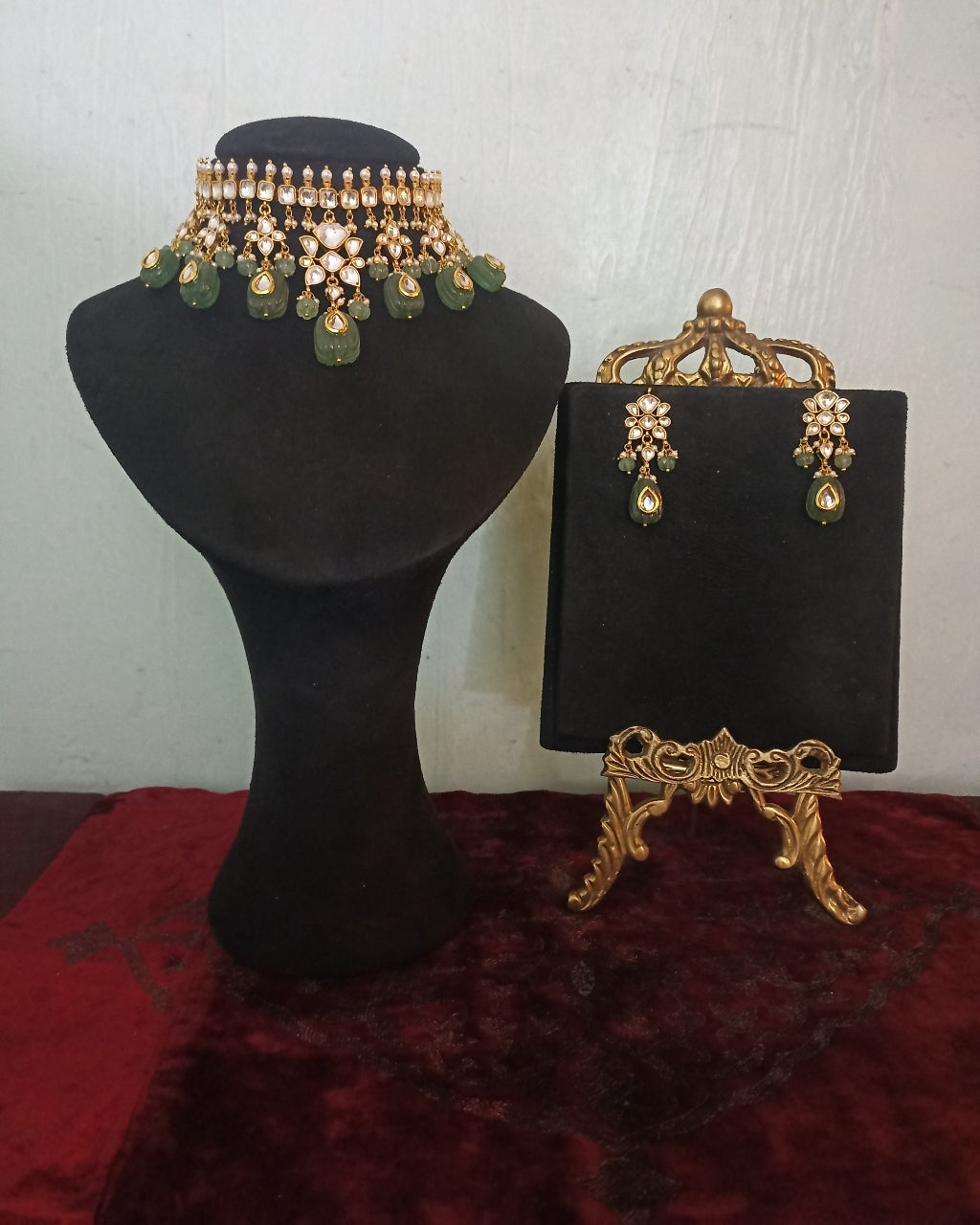 Adhuri Emerald Drops Necklace Set