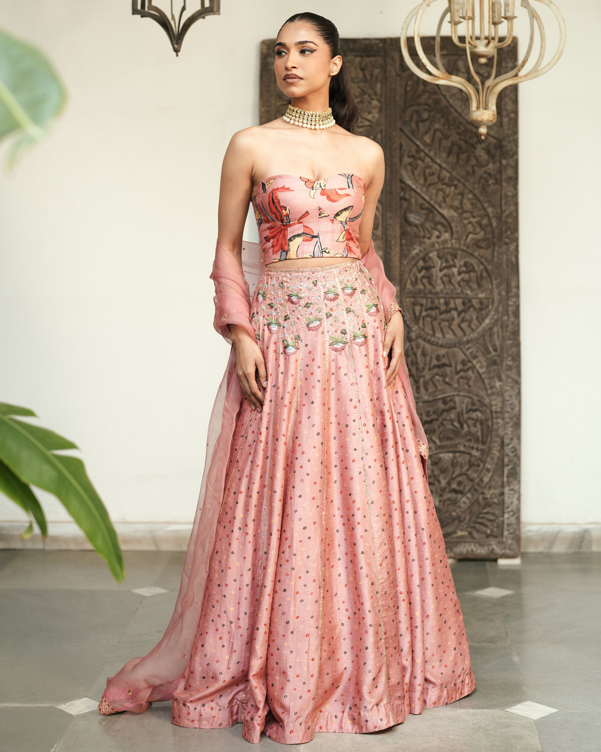 short mehndi dress for bride Say hello to the Latest trend for Mehndi outfit - Quirky embellished mini dress! Tag a bride who would love to wear this! . . Makeup - @makeupbykajalkdhall Mehndi by