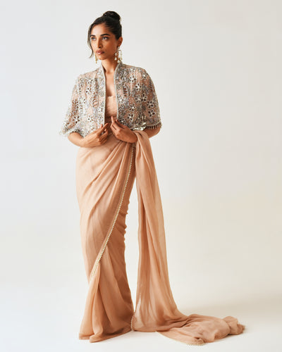 Nura Sari And Cape Set