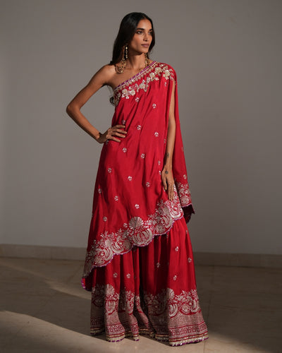 Rhea Sharara Set