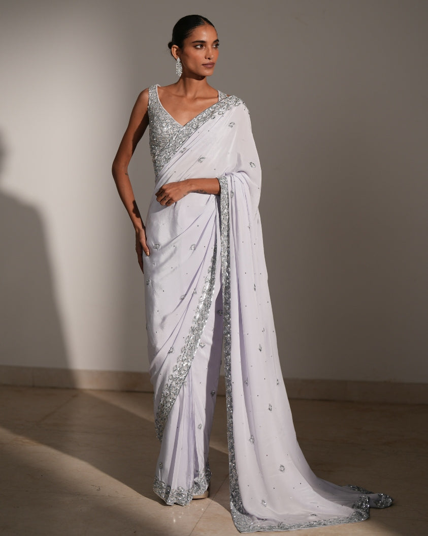 Lune Sari