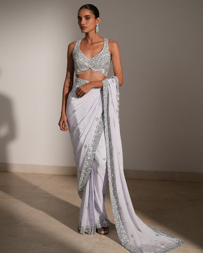 Lune Sari