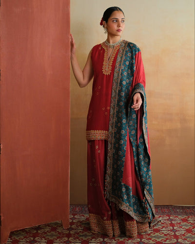 Aira Kurta Sharara Set