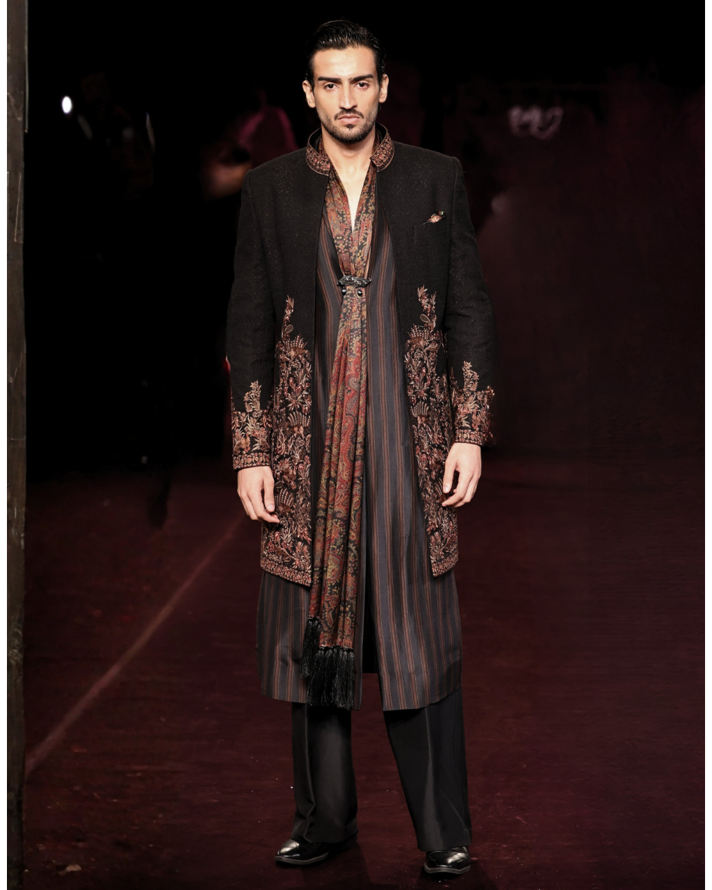 Anirudh Achkan Set