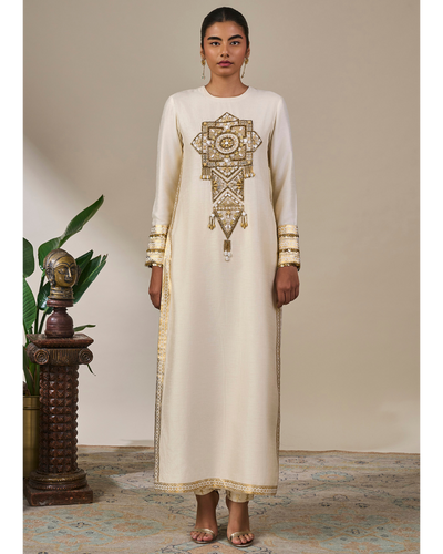 Ivory Anaar Chronicles Kurta Set