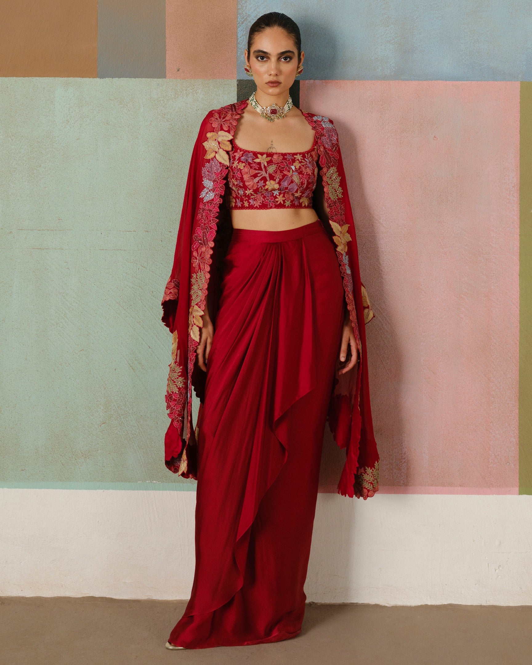 Red Lea Cape Set