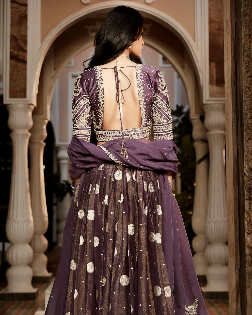 The Burnt Lavender Kashi Lehenga Set