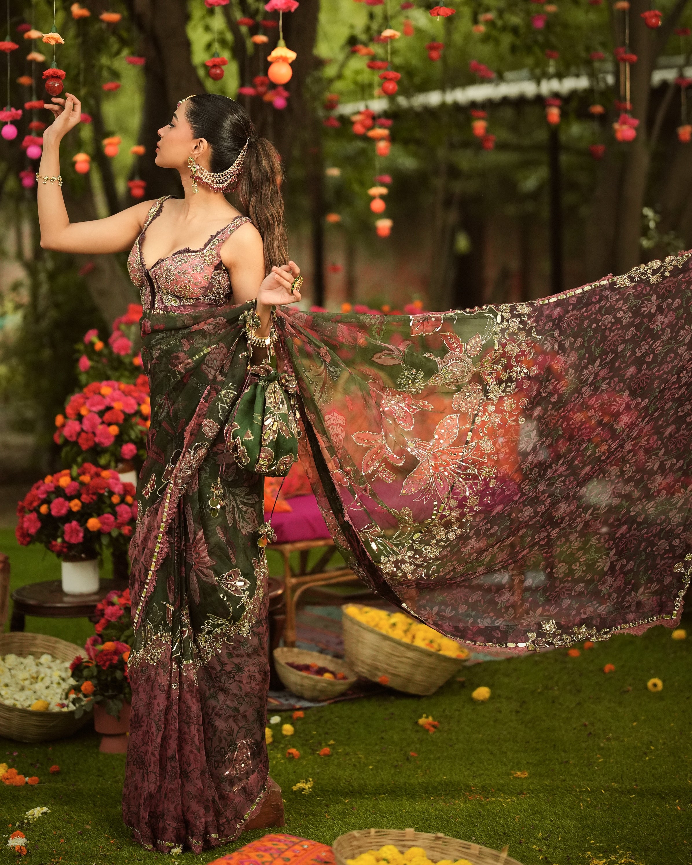 Nazia Pre Draped Sari Set