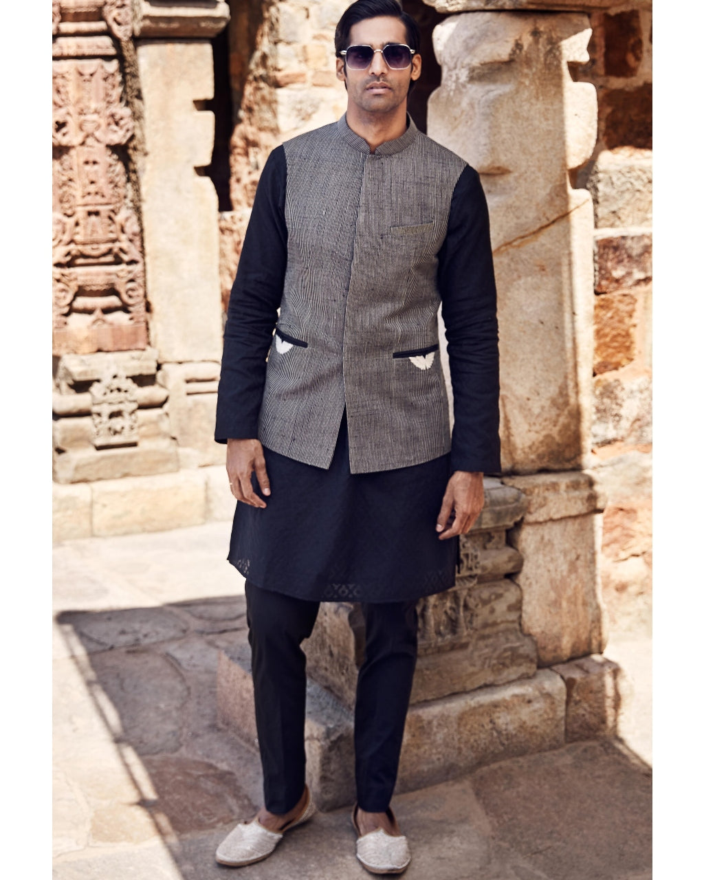 The Iconic Double Wing Pocket Bundy Jacket With A Saada Kurta Set