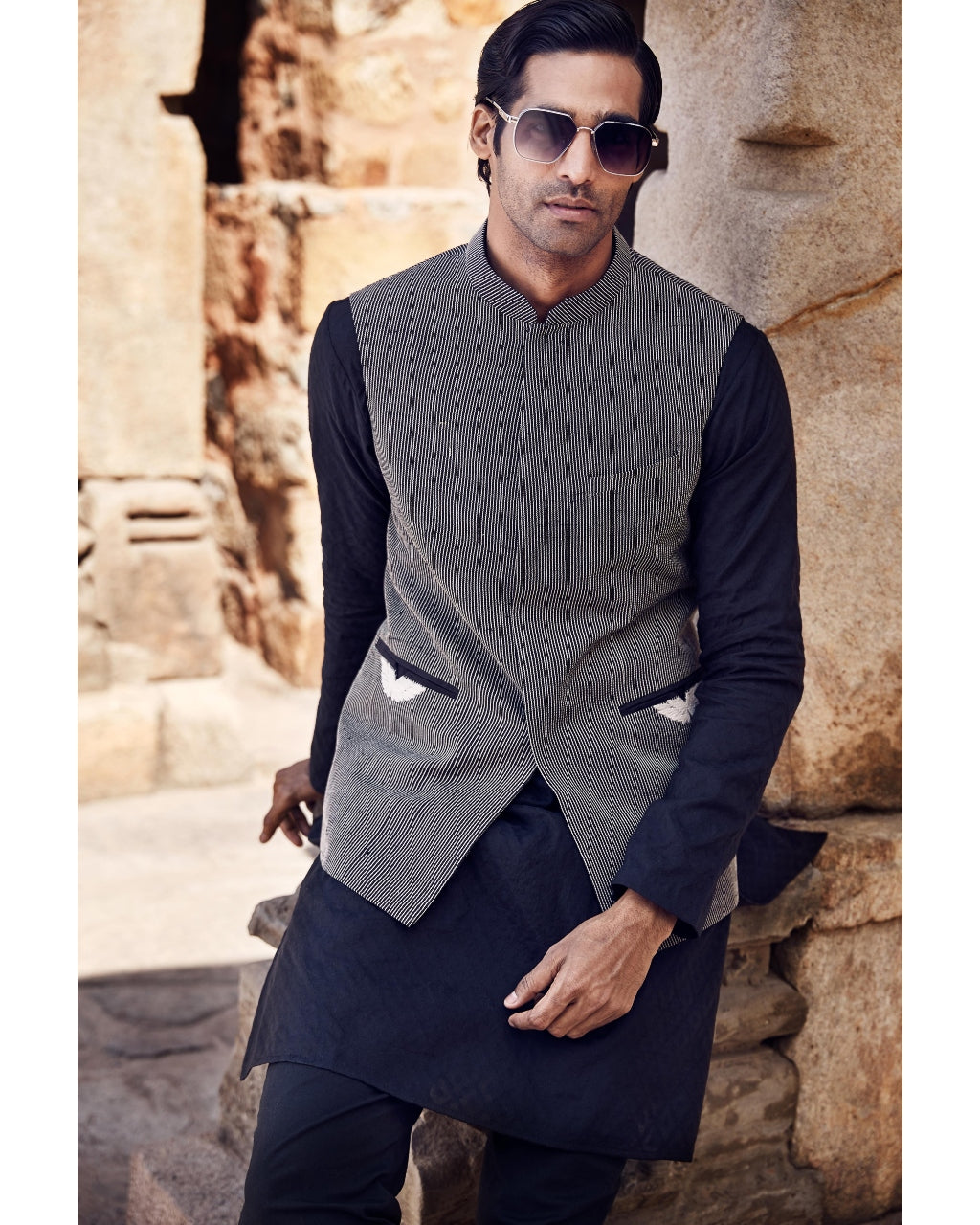 The Iconic Double Wing Pocket Bundy Jacket With A Saada Kurta Set