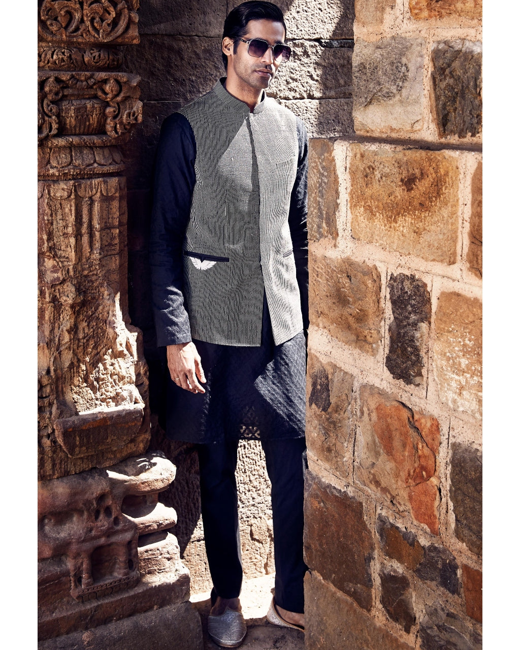 The Iconic Double Wing Pocket Bundy Jacket With A Saada Kurta Set