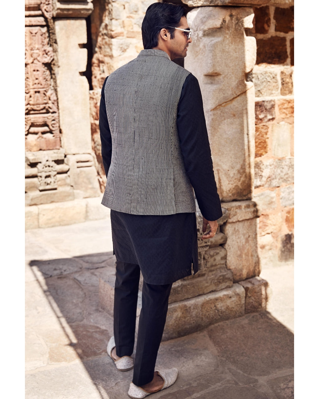 The Iconic Double Wing Pocket Bundy Jacket With A Saada Kurta Set