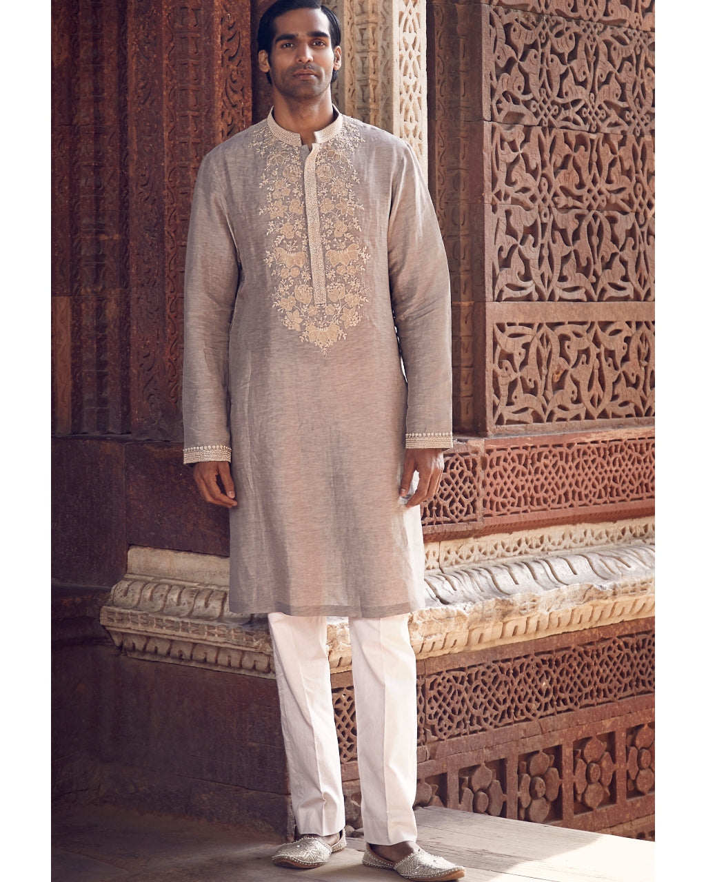 The Scottish Grey Sona Patti Kurta Set