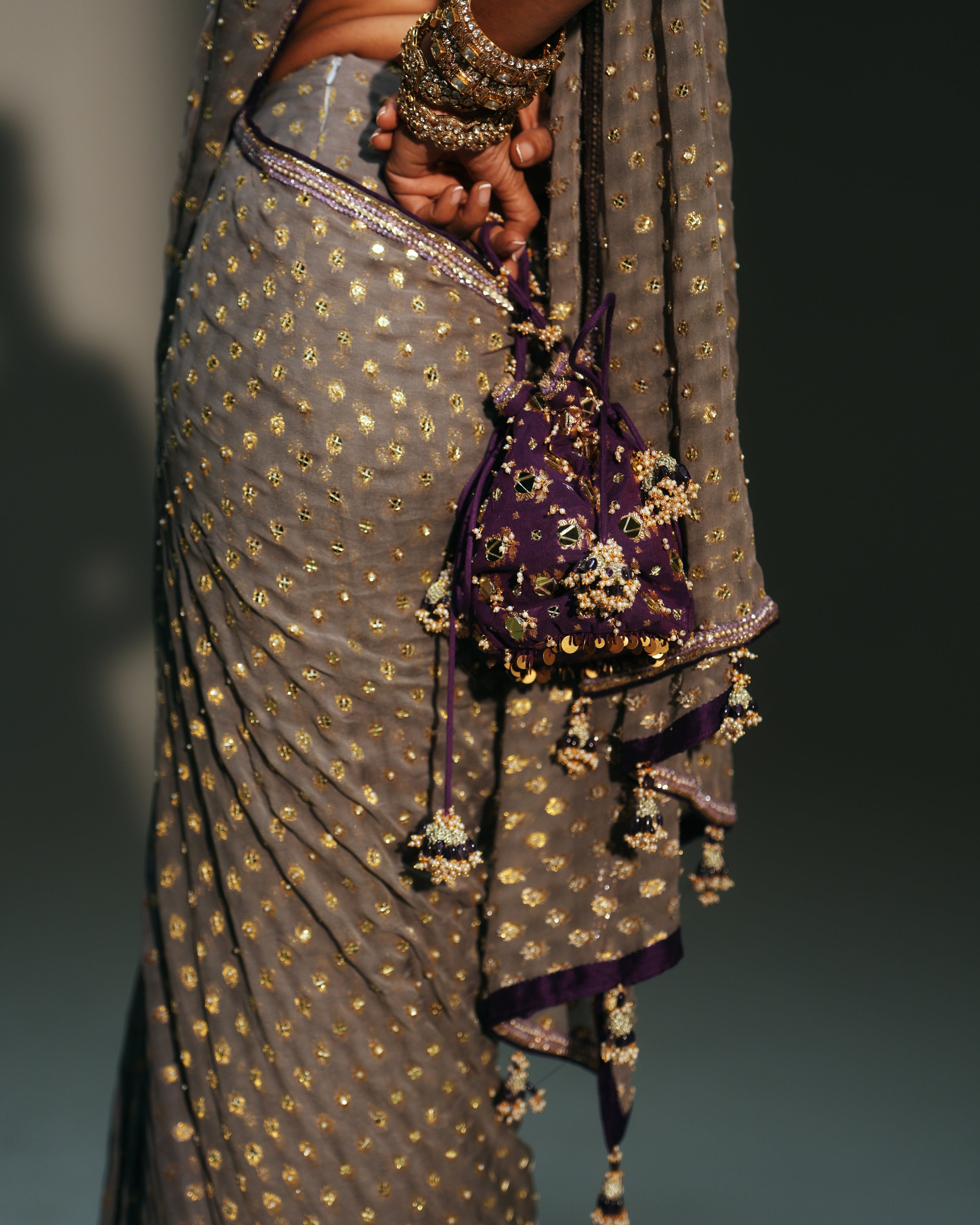 Tia Sari Set