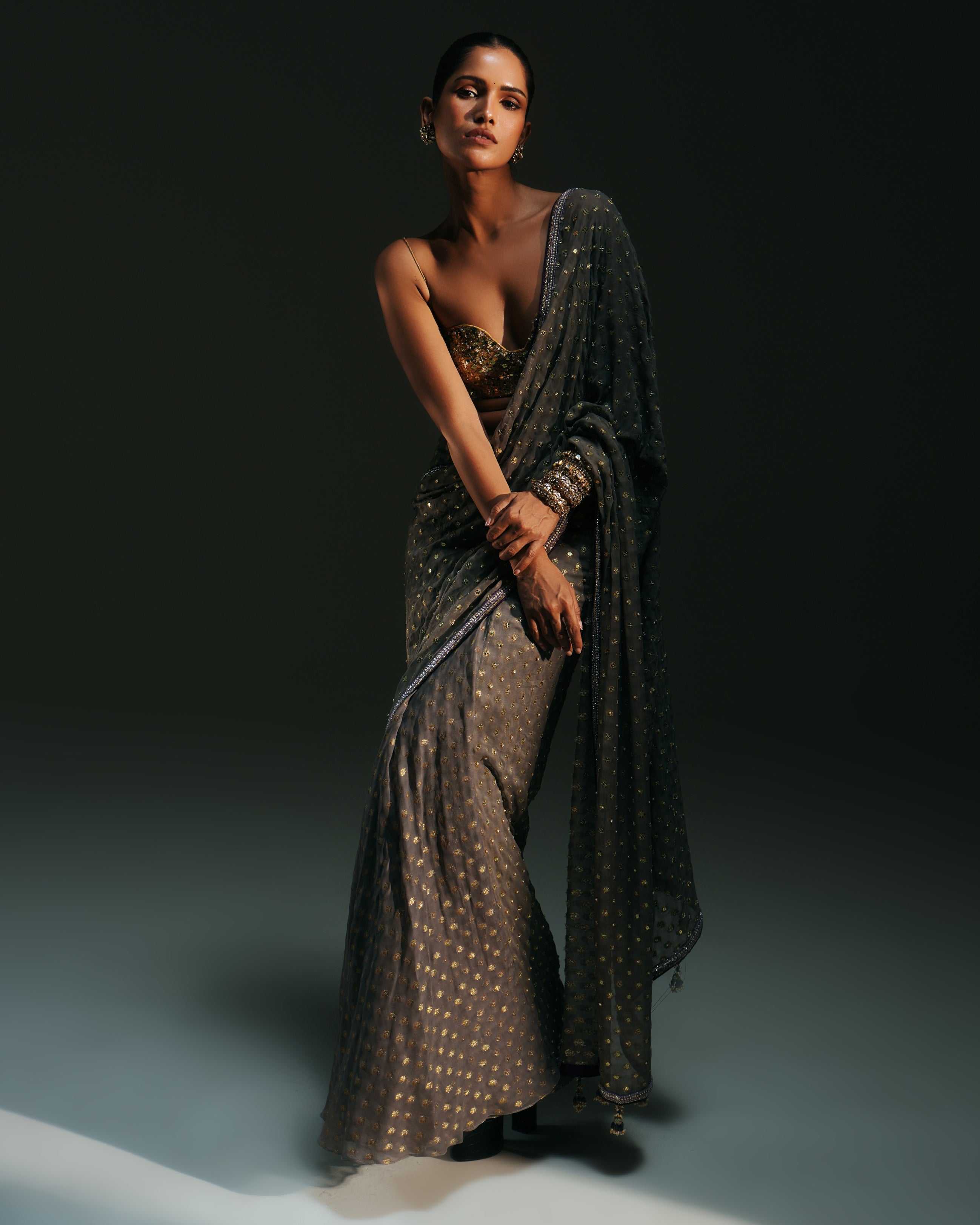 Tia Sari Set