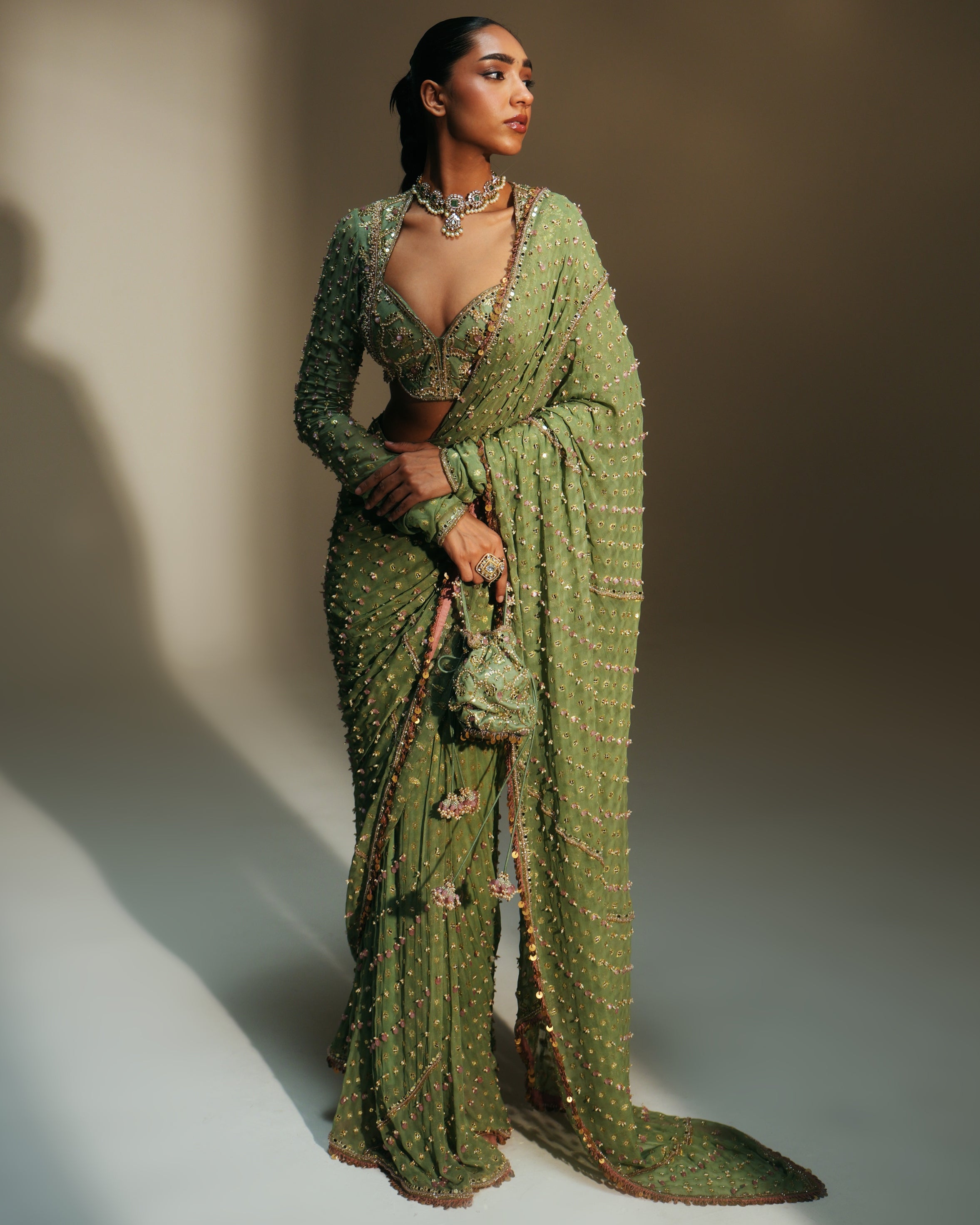 Unnati Sari Set