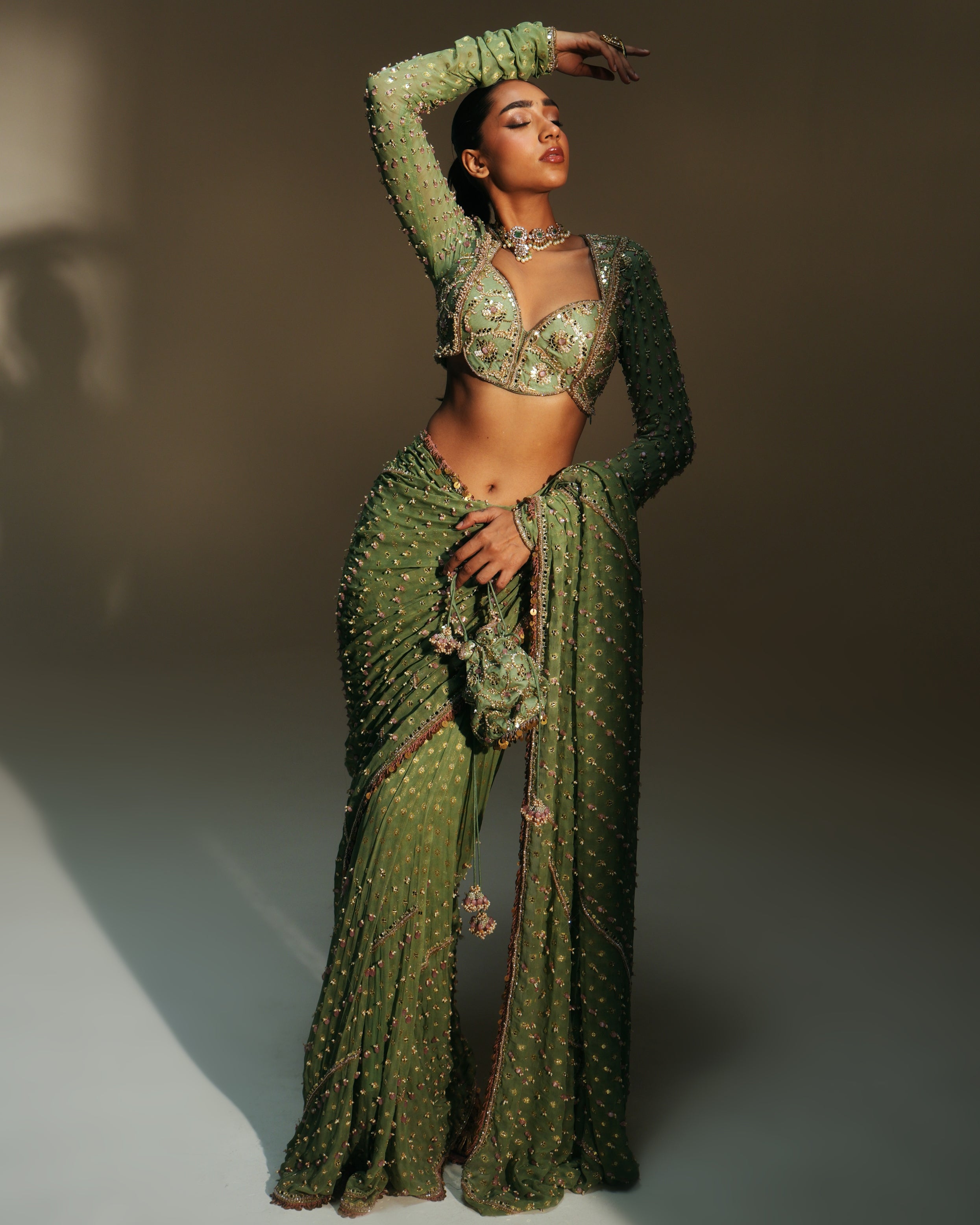 Unnati Sari Set