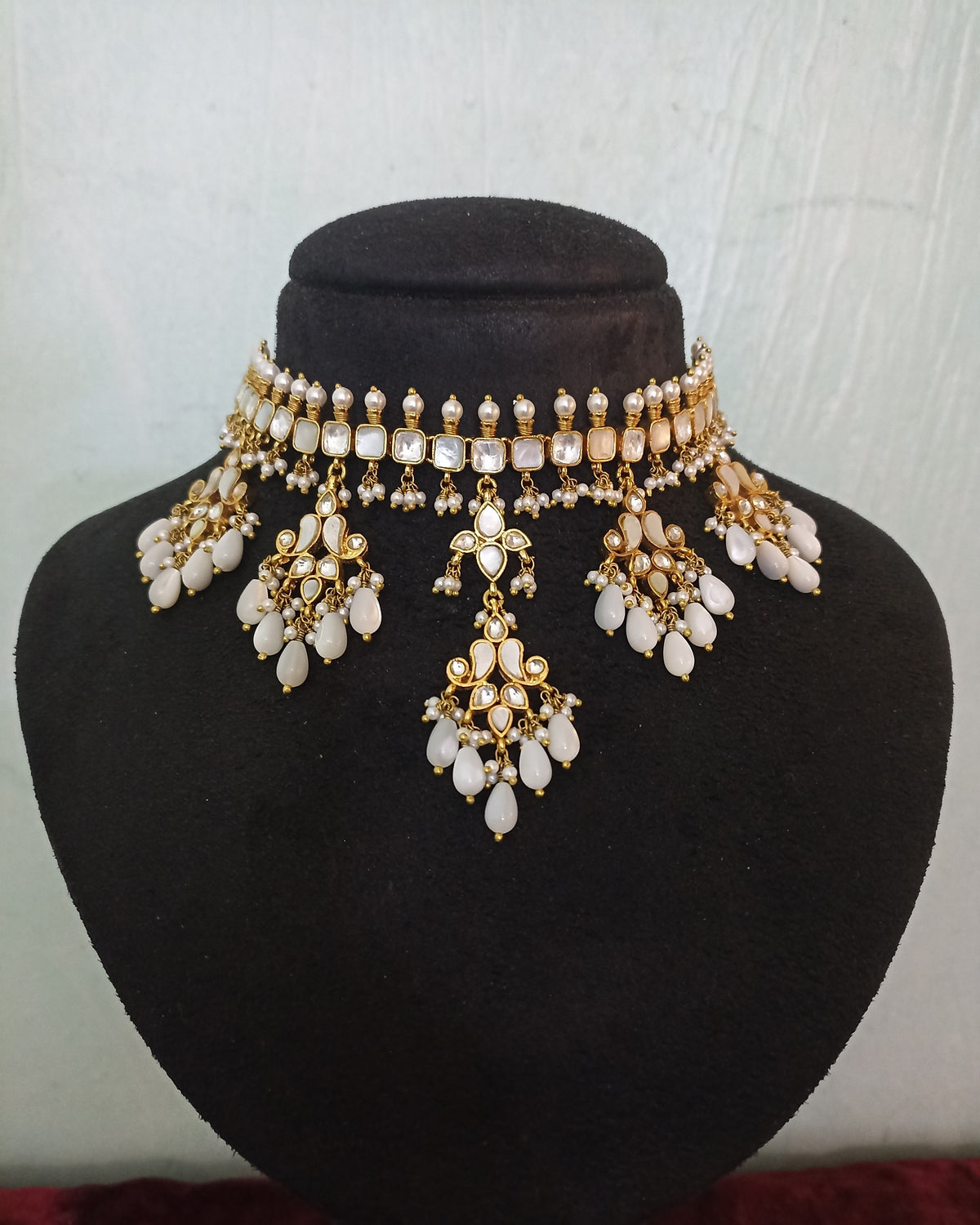 The Ranisa Necklace Set