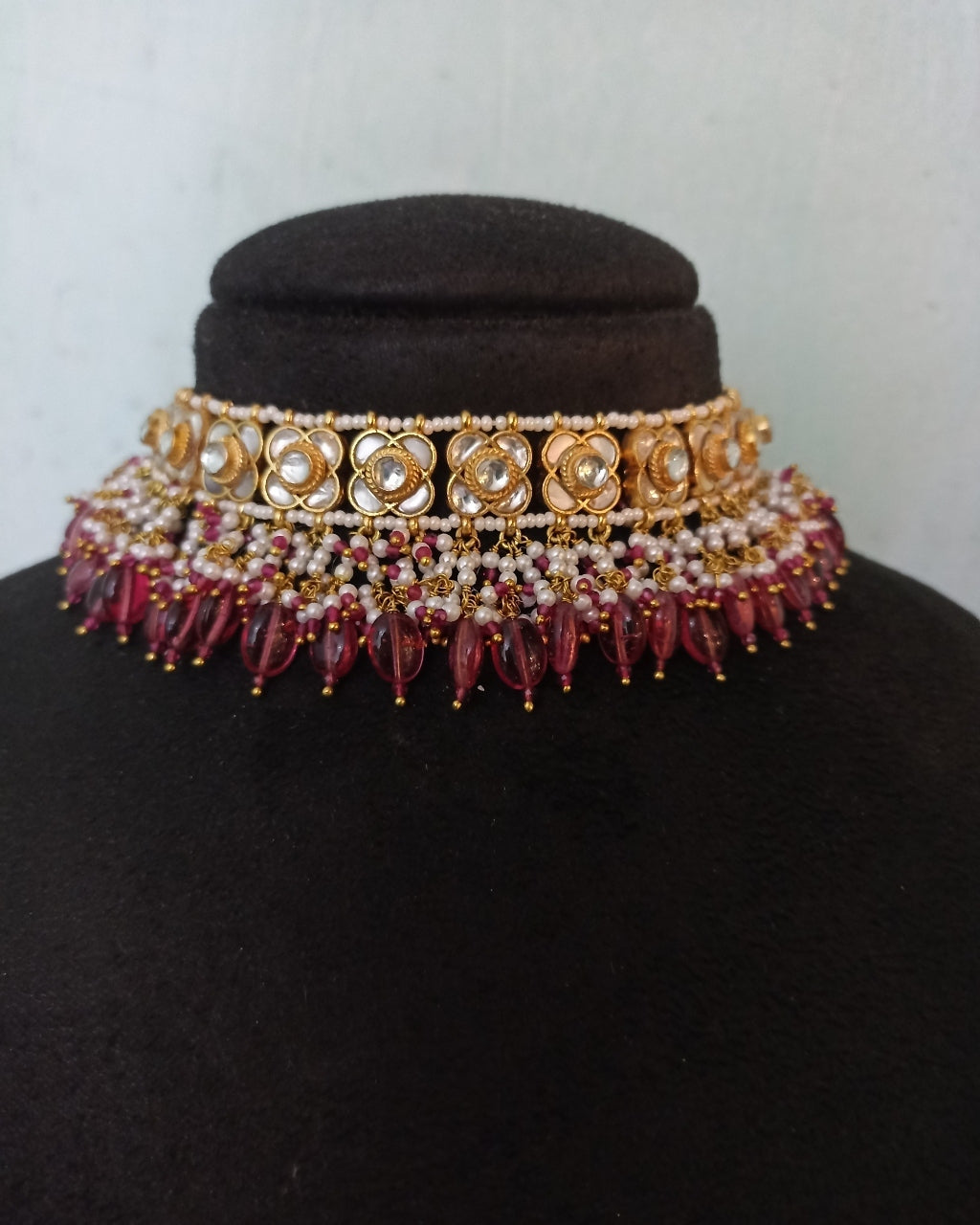 Celestia Mother Of Pearl Necklace Set