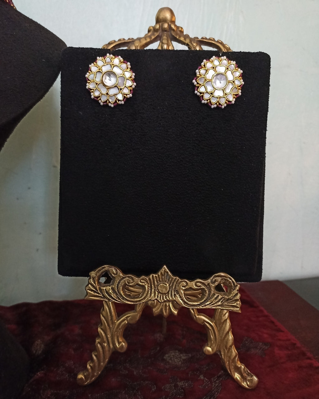 Celestia Mother Of Pearl Necklace Set