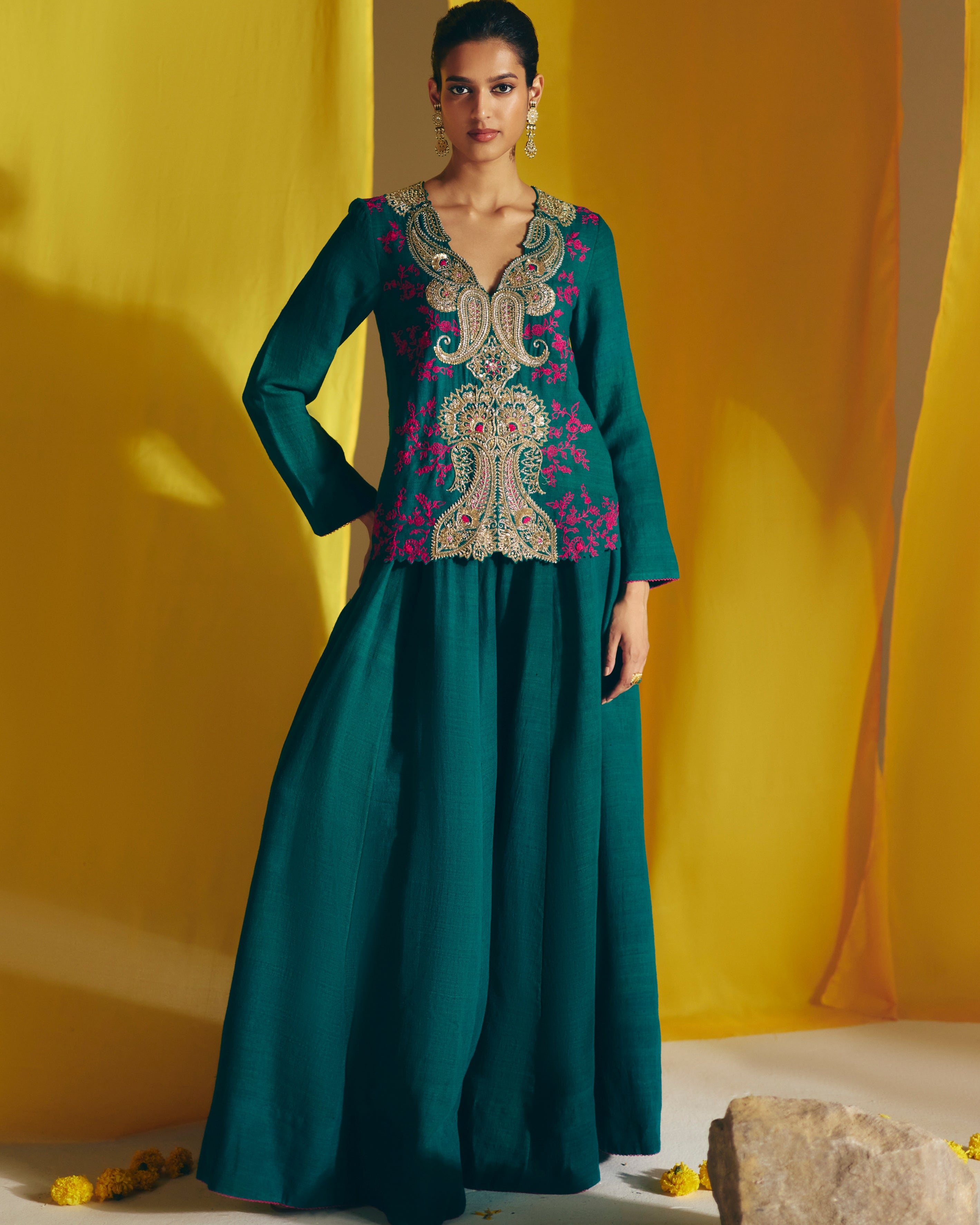 Amrita Short Kurta Set