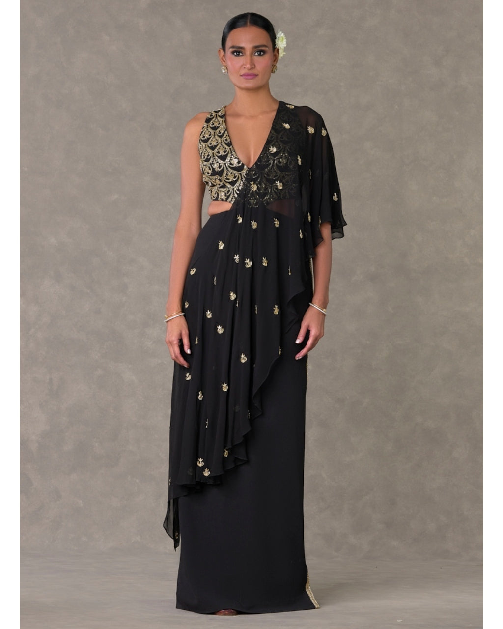 Black 'Paan-Phool' Sari Gown