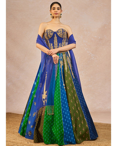 Rango Sa Jaha Lehenga Set