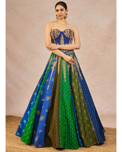 Rango Sa Jaha Lehenga Set
