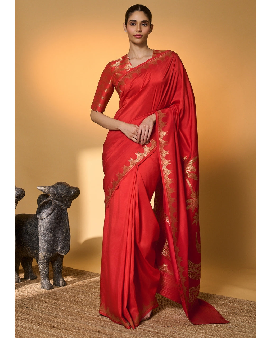 Crimson Tijila Sari