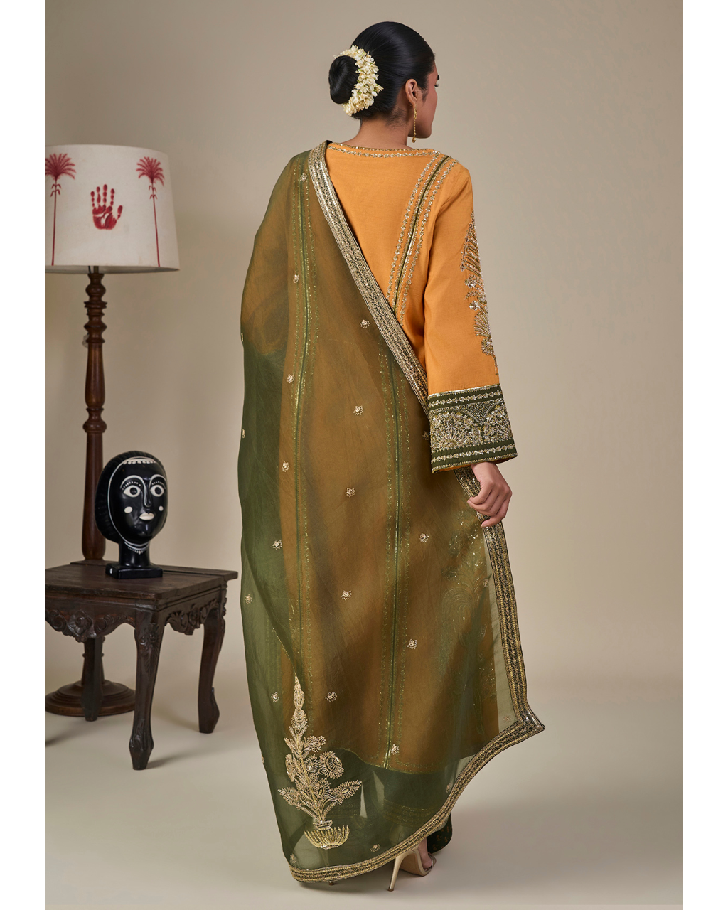 Meetha Paan Pataka Kurta Set
