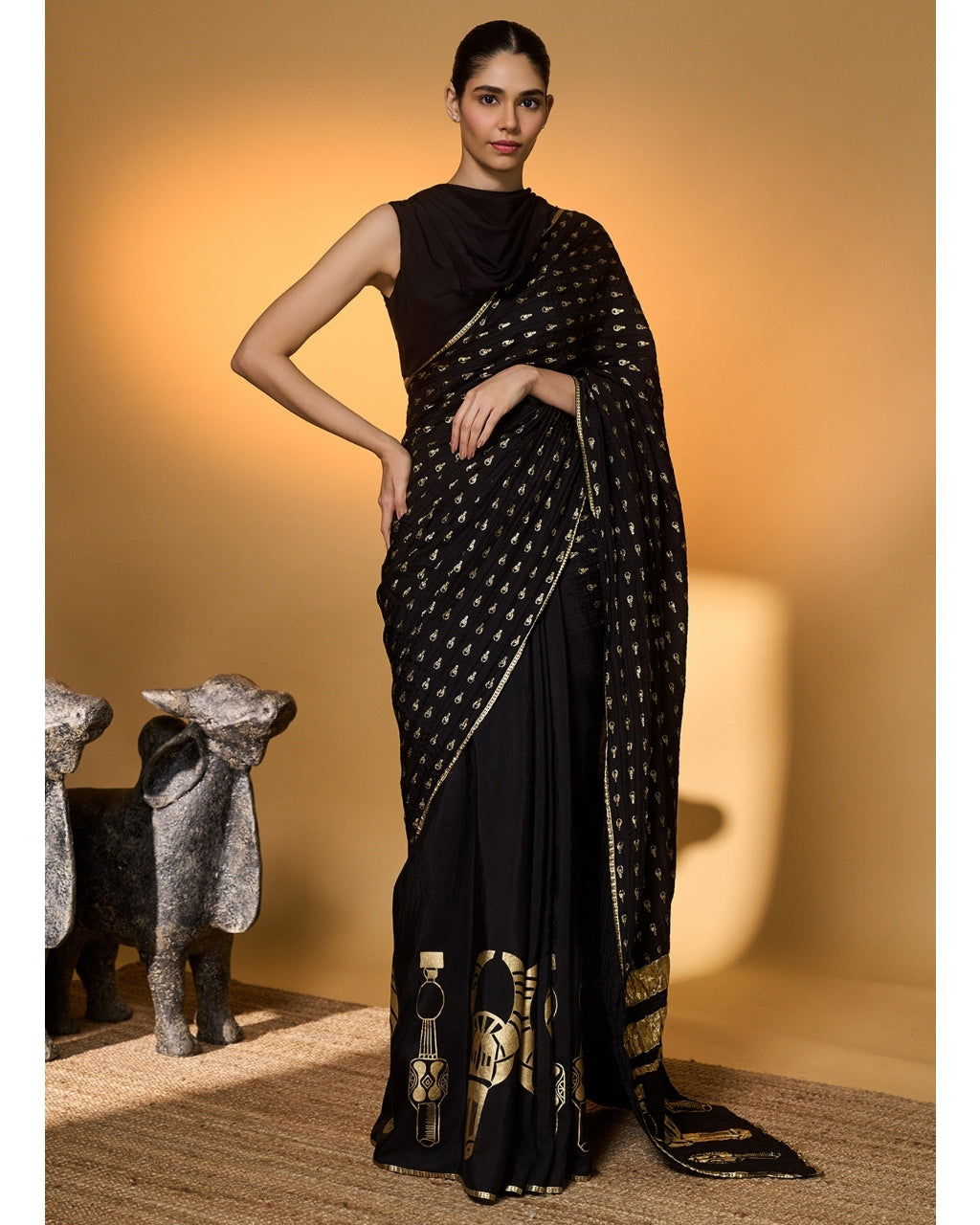 Black Tribal Mask Sari