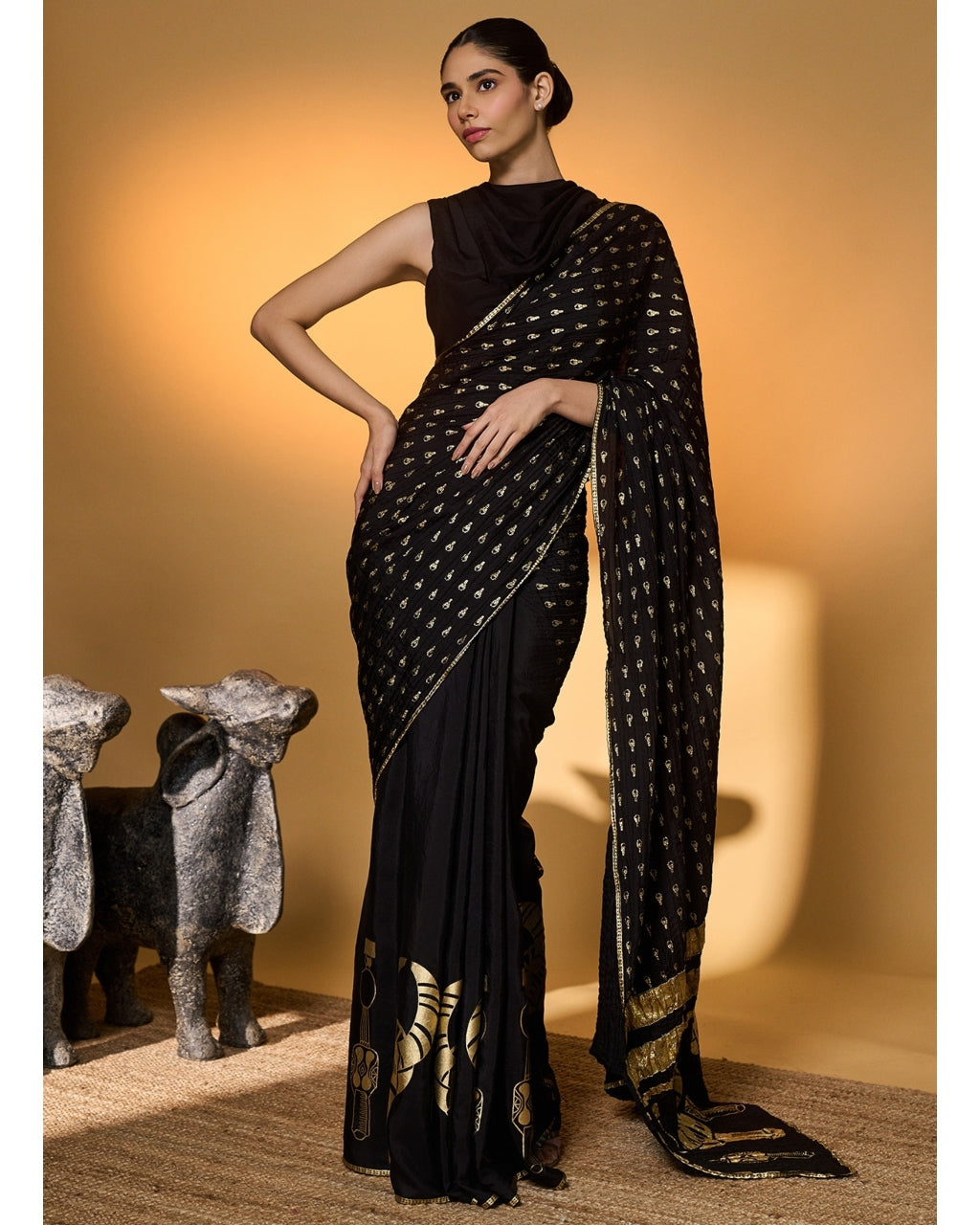 Black Tribal Mask Sari