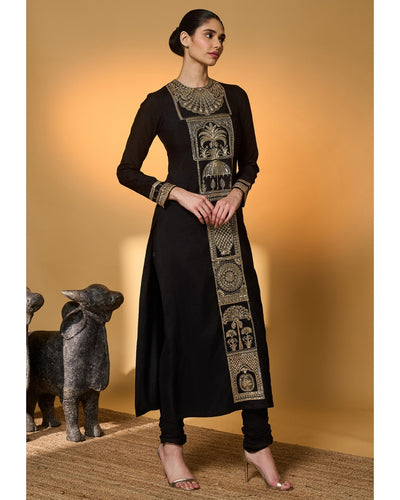 Black Khidki Kurta Set