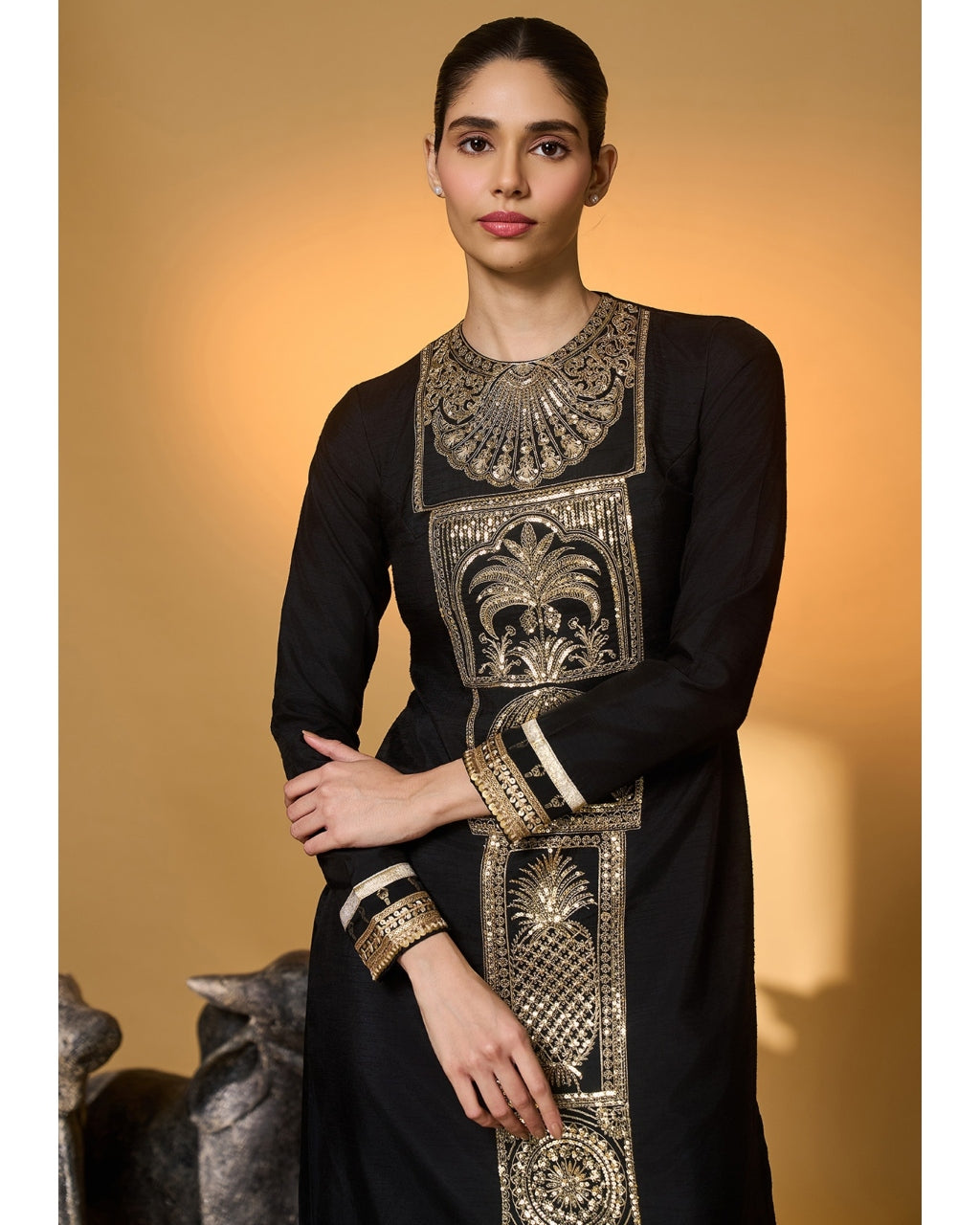 Black Khidki Kurta Set