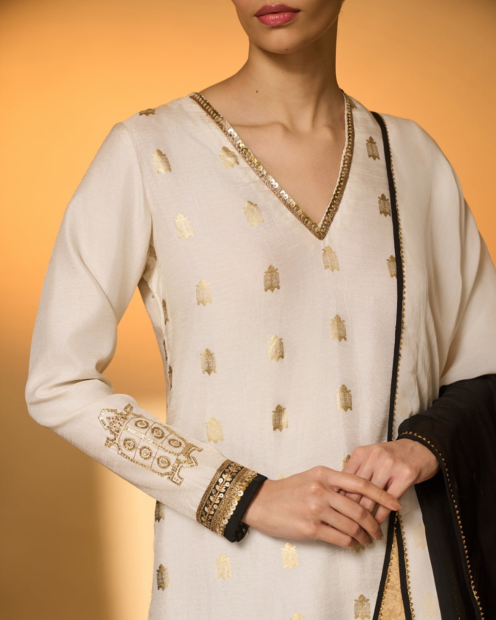 Ivory Turtle Tale Kurta Set